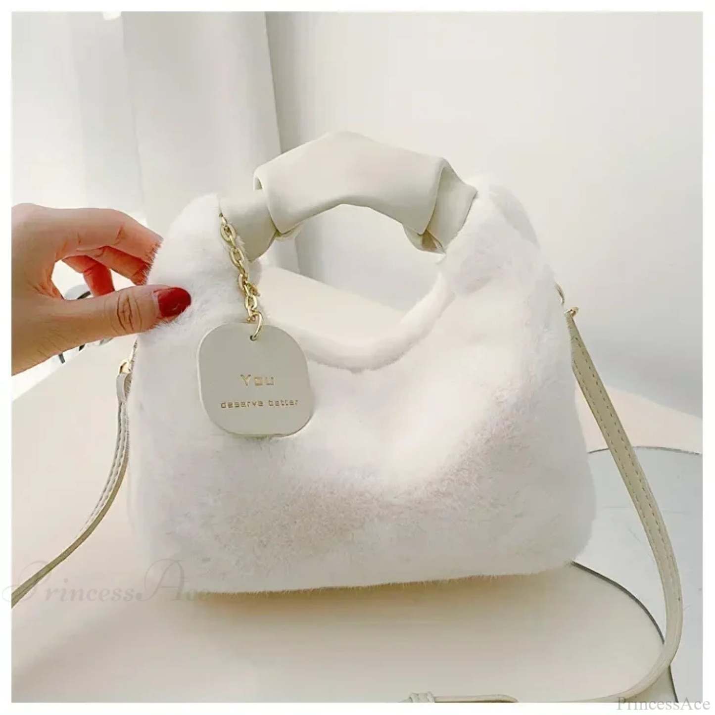 Faux Fur Plush Ruched Handle Crossbody Handbag Creamy-white handbag-250126