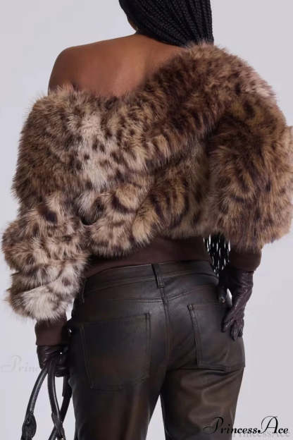 Fleece Sweatshirt Unique Design Crop Top