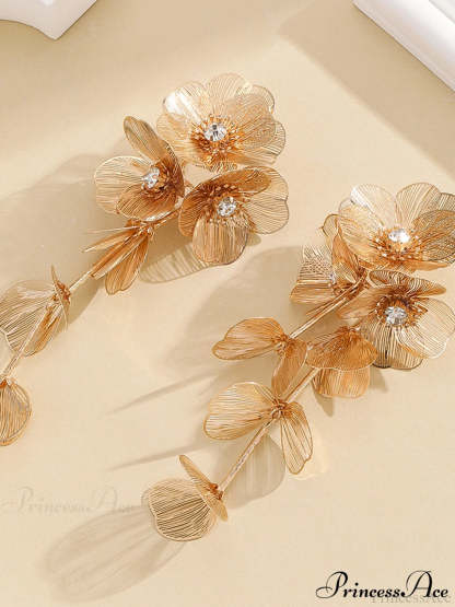 Floral Decor Graceful Fringed Earrings