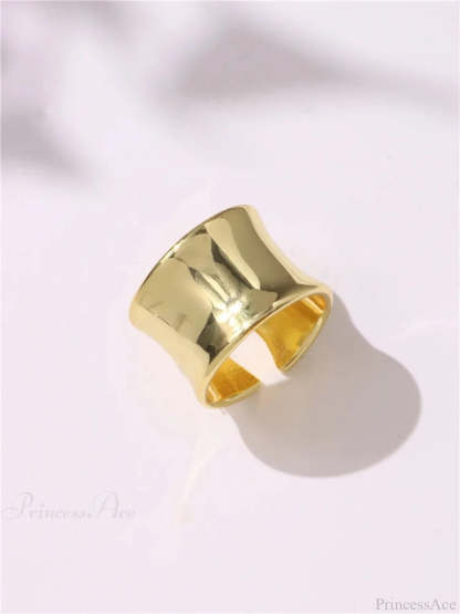 Geometric Gothic Titanium Strong Ring gold3