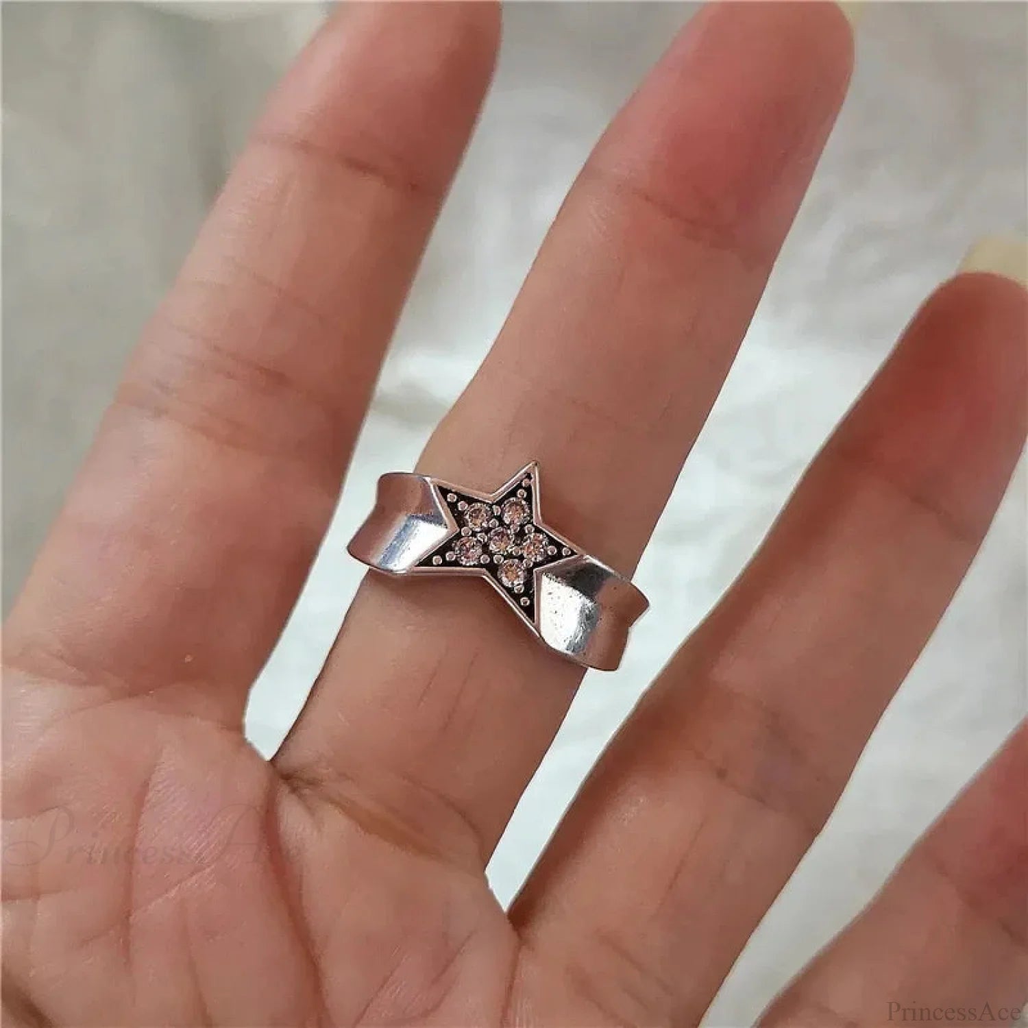 Gothic Cross Heart Luxury Ring sliver11