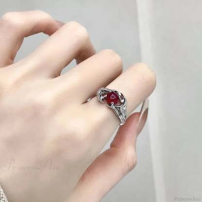 Gothic Unpredictable Stone Animal Ring red8