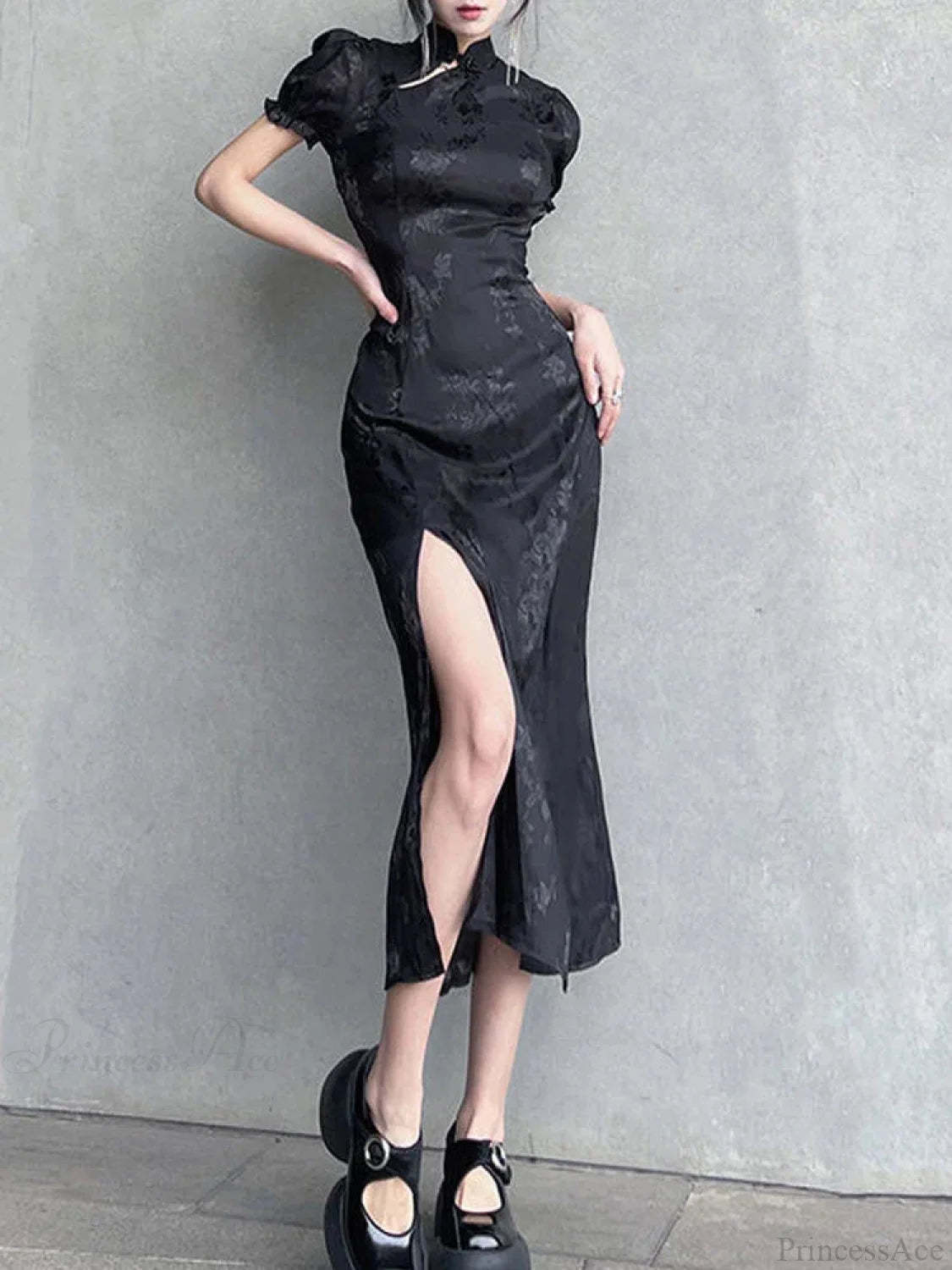 Graceful Bandage Extended Sleeve Midi Dress