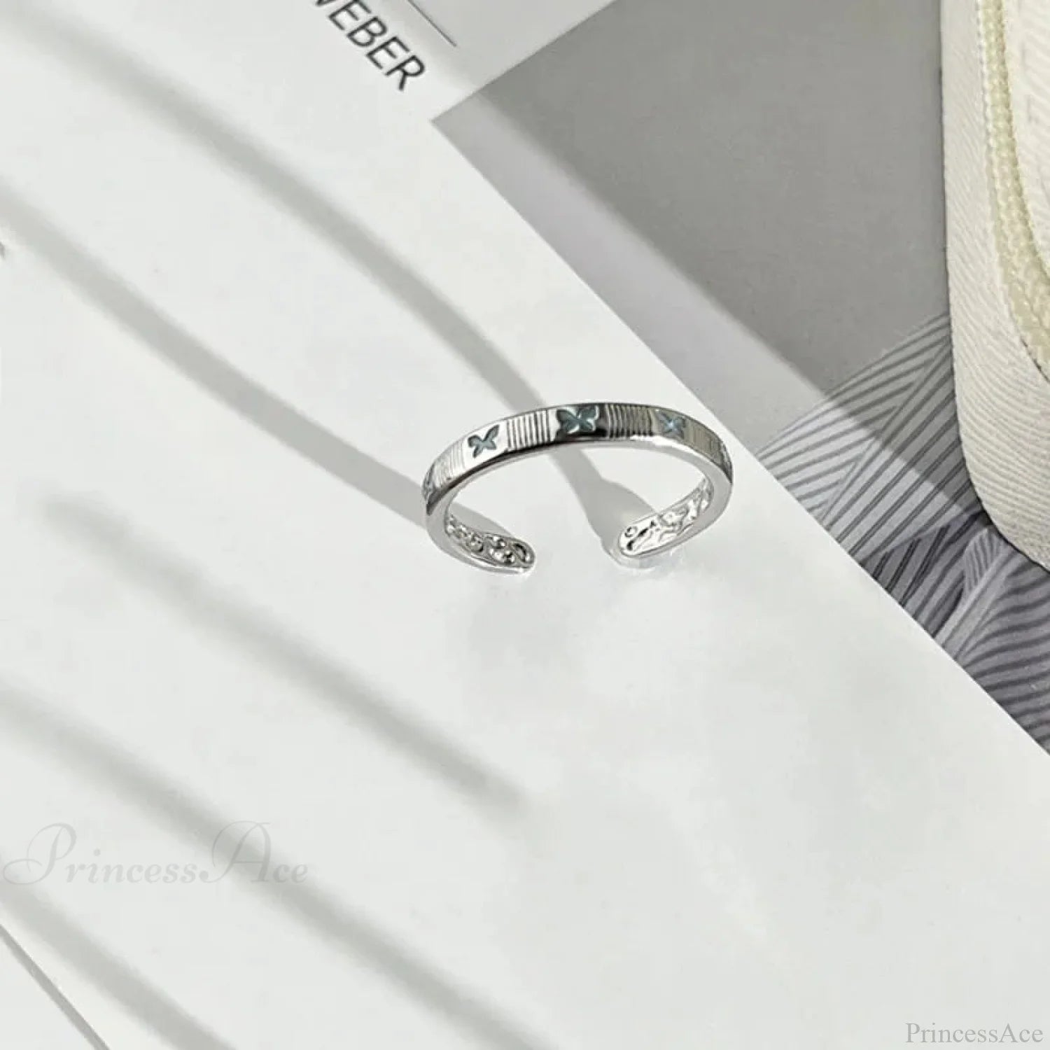 Imaginative Pair Handclasp Macabre Band sliver04