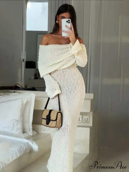 Knit Off-Shoulder Long Charming Sleeve Maxi Dress