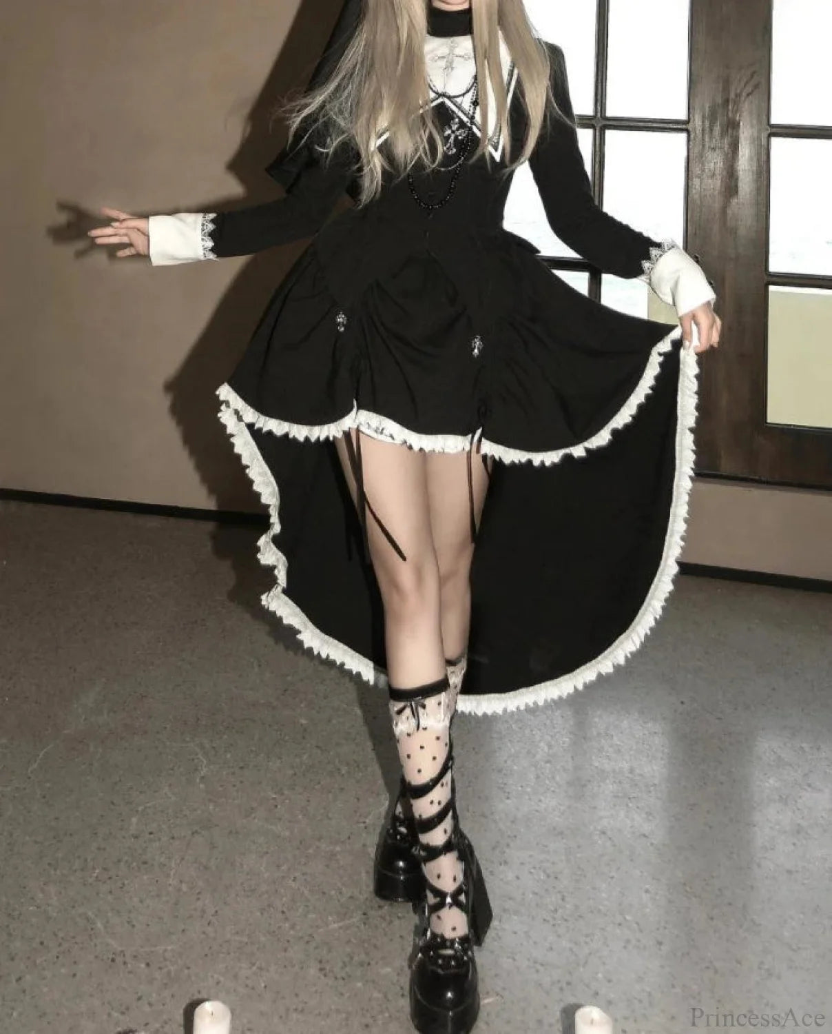 Lace Celebration Gothic Ebony Midi Dress Black / XS