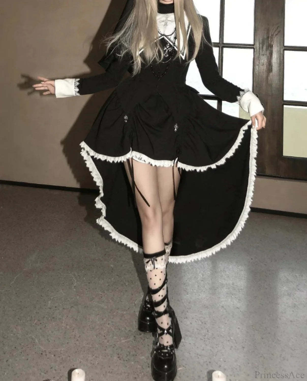 Lace Celebration Gothic Ebony Midi Dress Black / XS