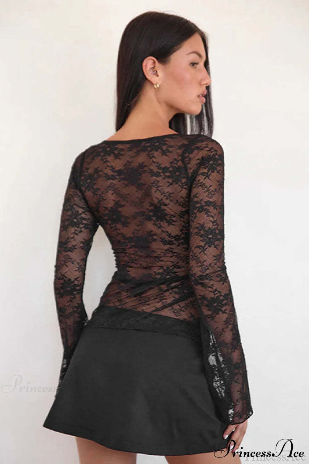 Lace Fitted Long Sleeve Tee