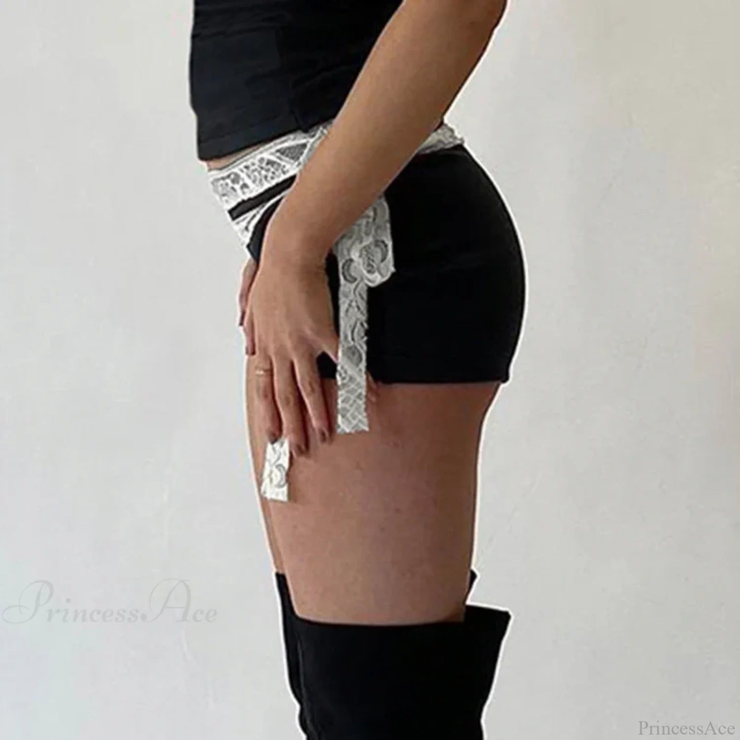 Lace Patchwork Low Waist Short