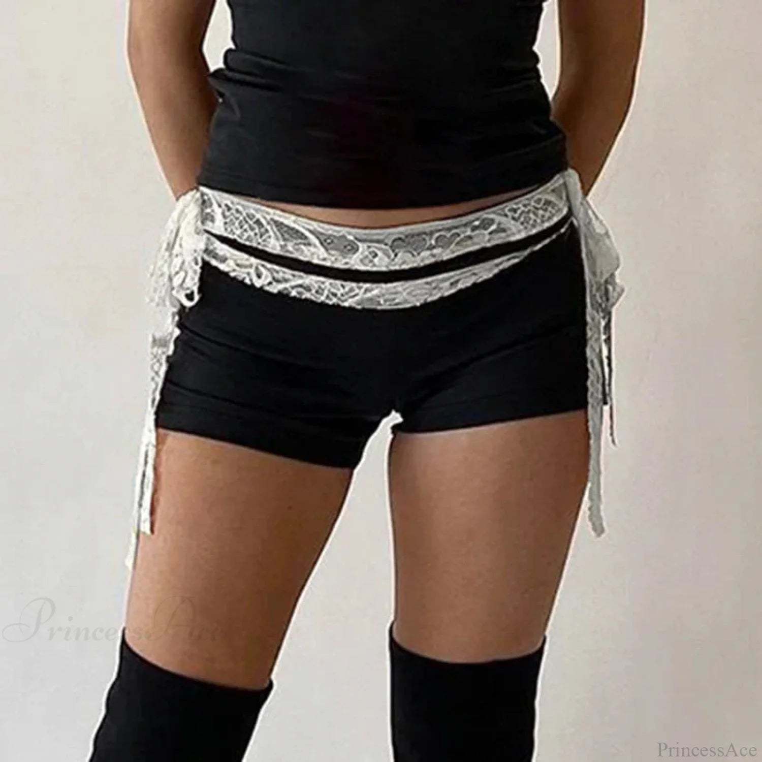 Lace Patchwork Low Waist Short Black / S