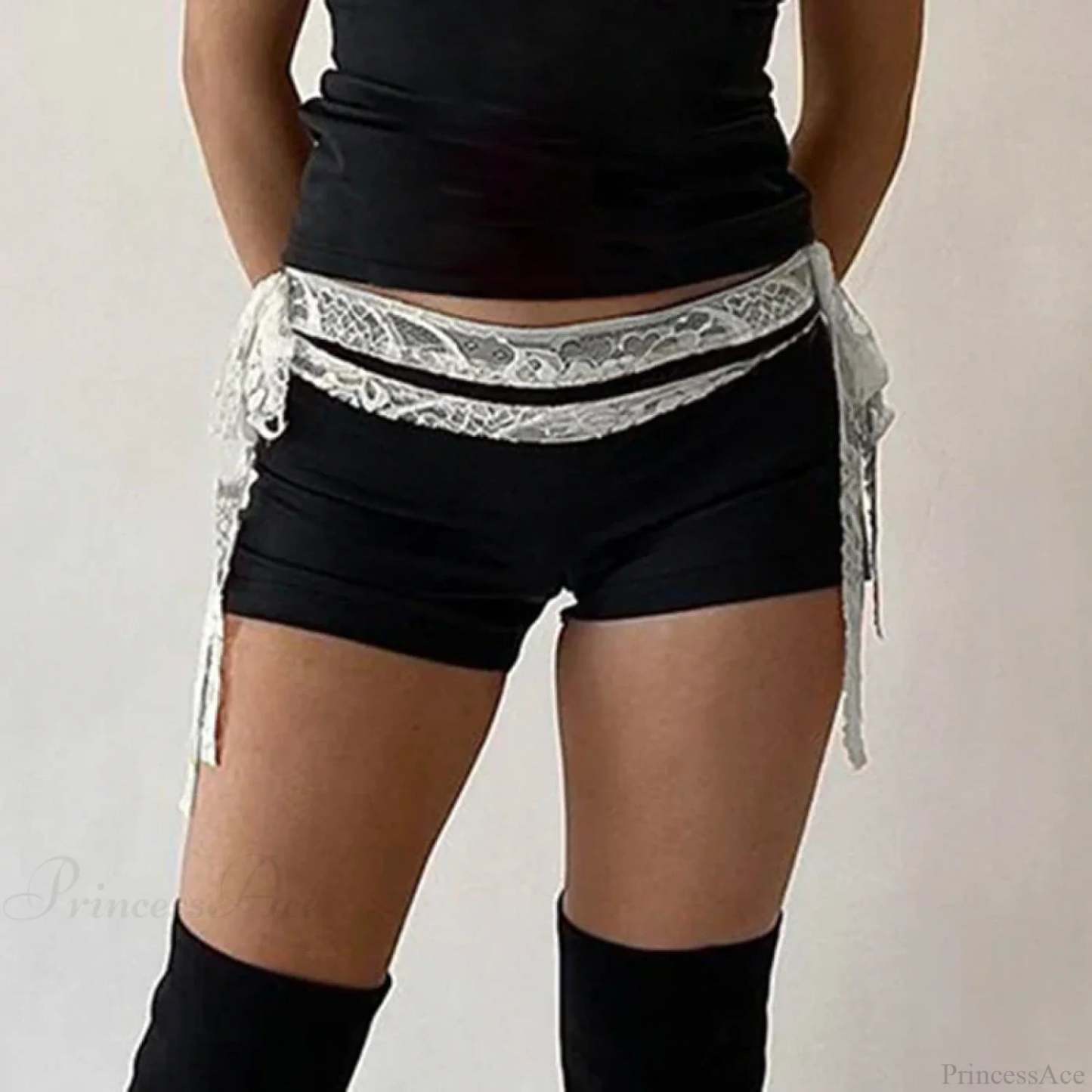 Lace Patchwork Low Waist Short Black / S