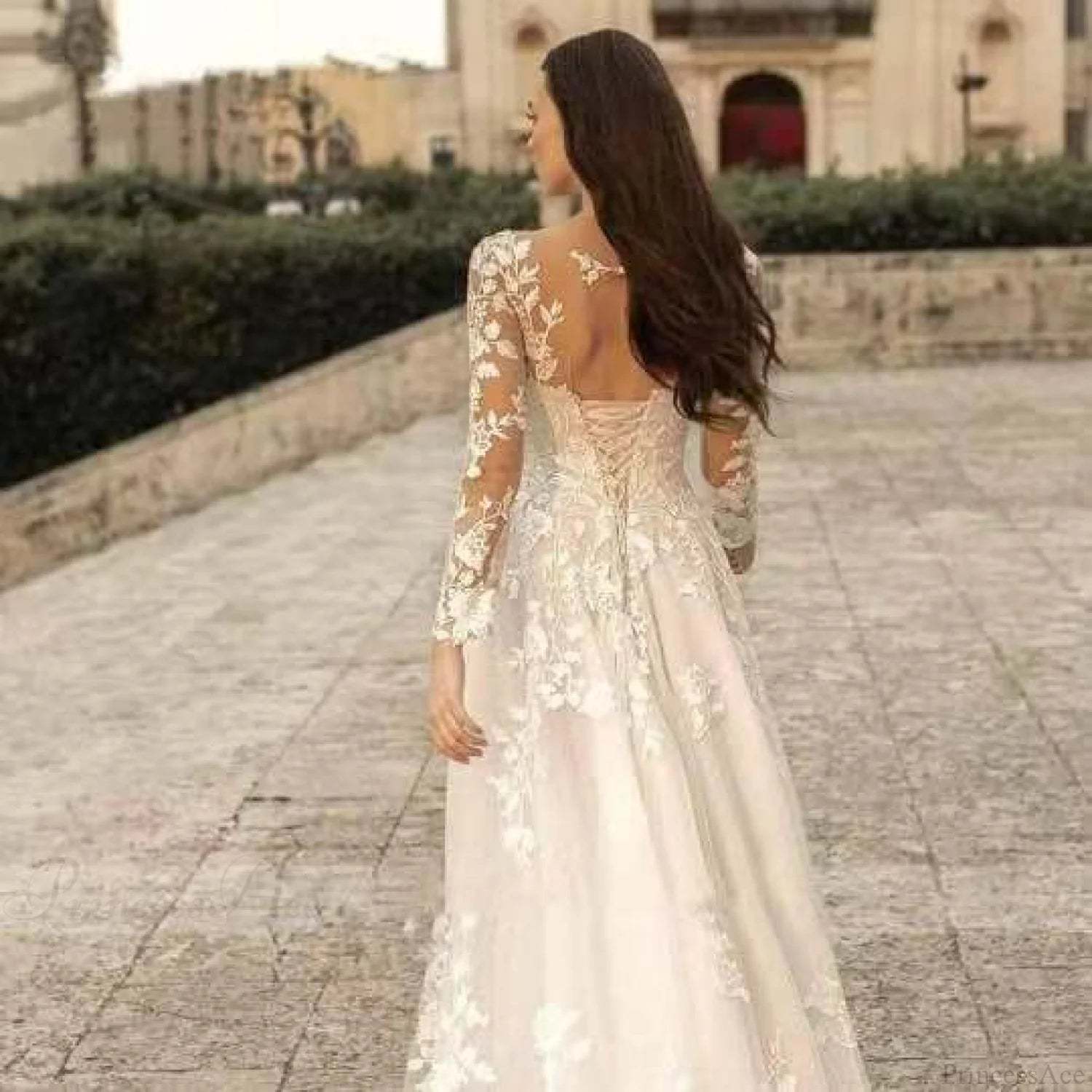 Long Sleeve Backless Wedding Dress weddingdress-250223