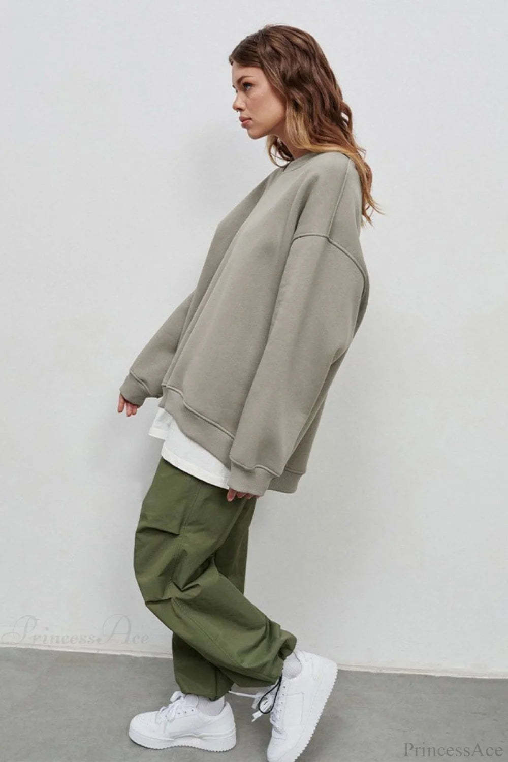 Minimalist Solid Crew Neck Oversize Sweatshirts