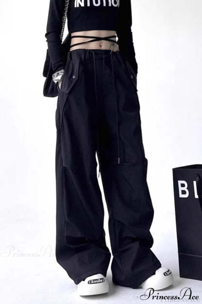 Parachute Wide-Leg Cargo Pants