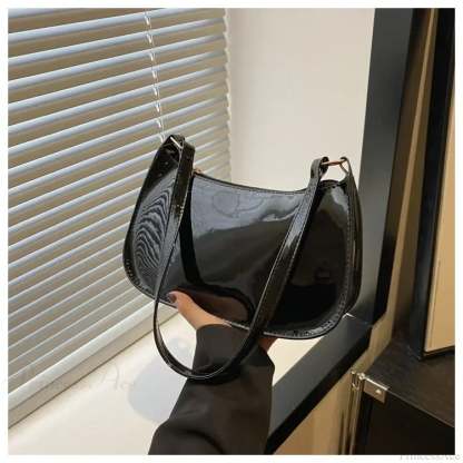 Patent Leather Versatile Fashion Shoulder Bag Black shoulder-250126