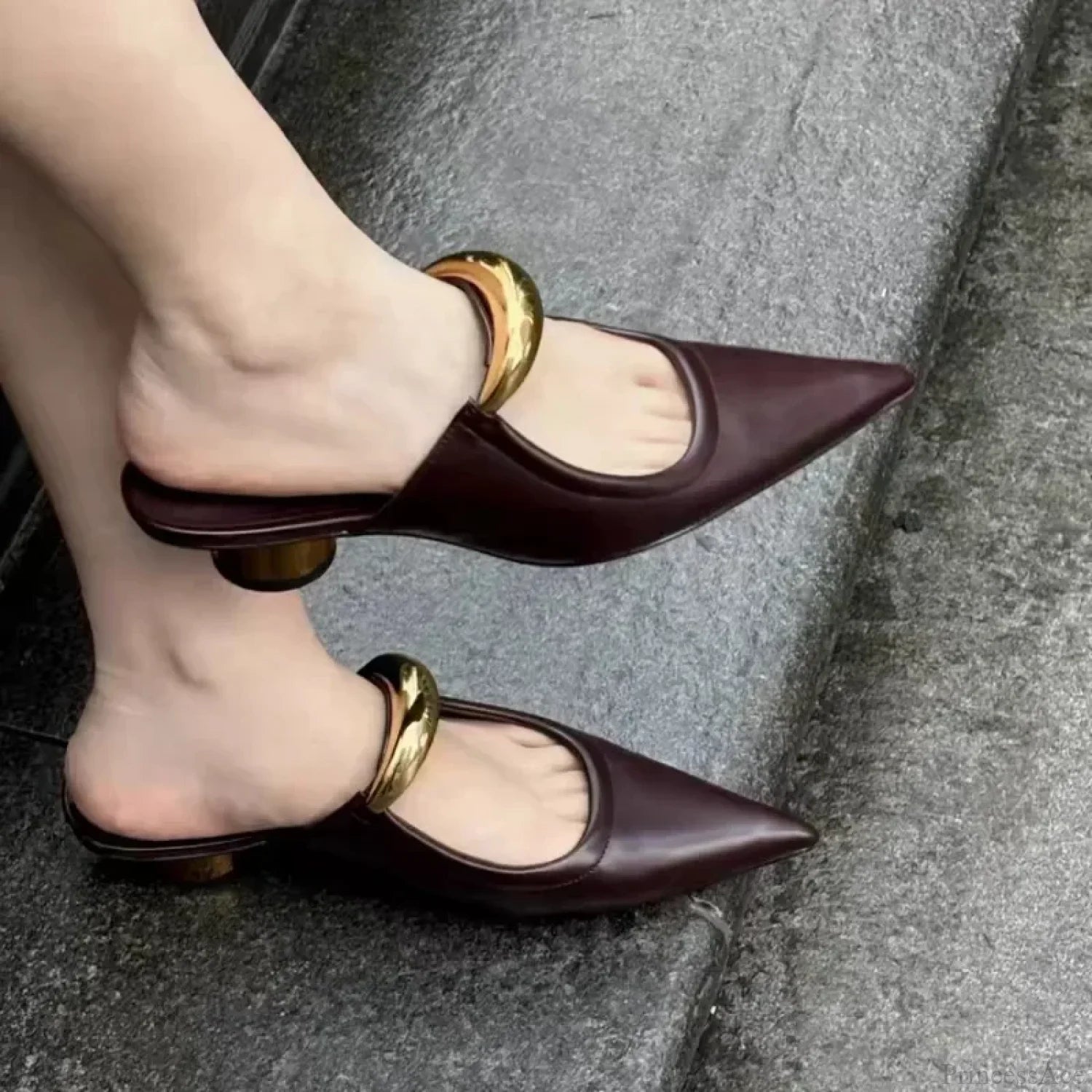Punk Gothic Metal Buckle Low Heels Pointed Thick Heeled Platform Heel Pump