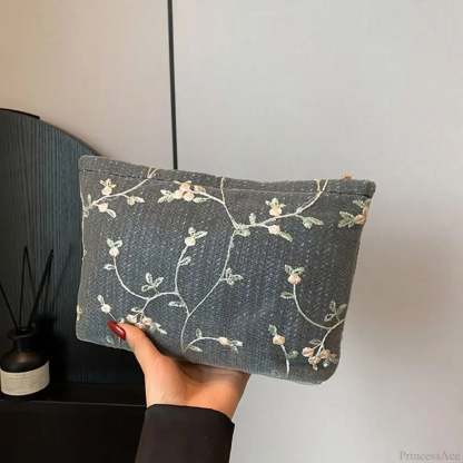 Rattan Handheld Straw Clutch Wristlet Black wristlet-250126