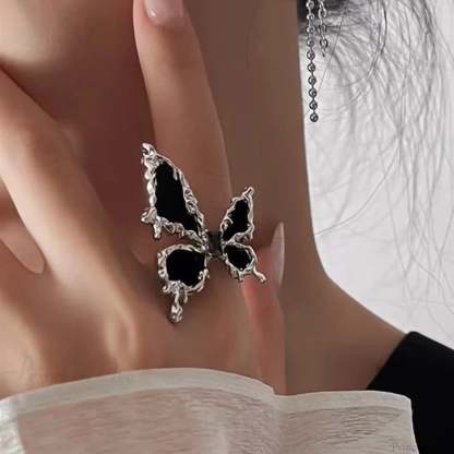 Rebellious Dark Bat Wing Ring Style 06