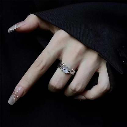 Rebellious Harajuku Dark Ring
