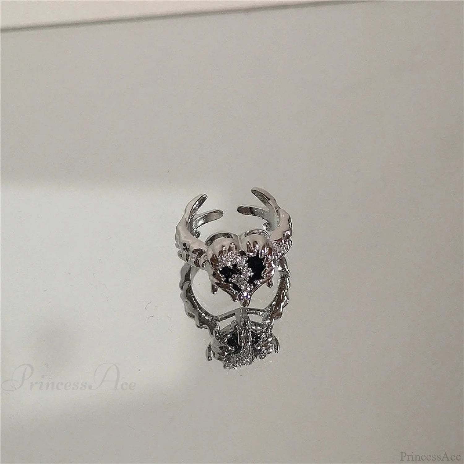 Rebellious Harajuku Dark Ring sliver1