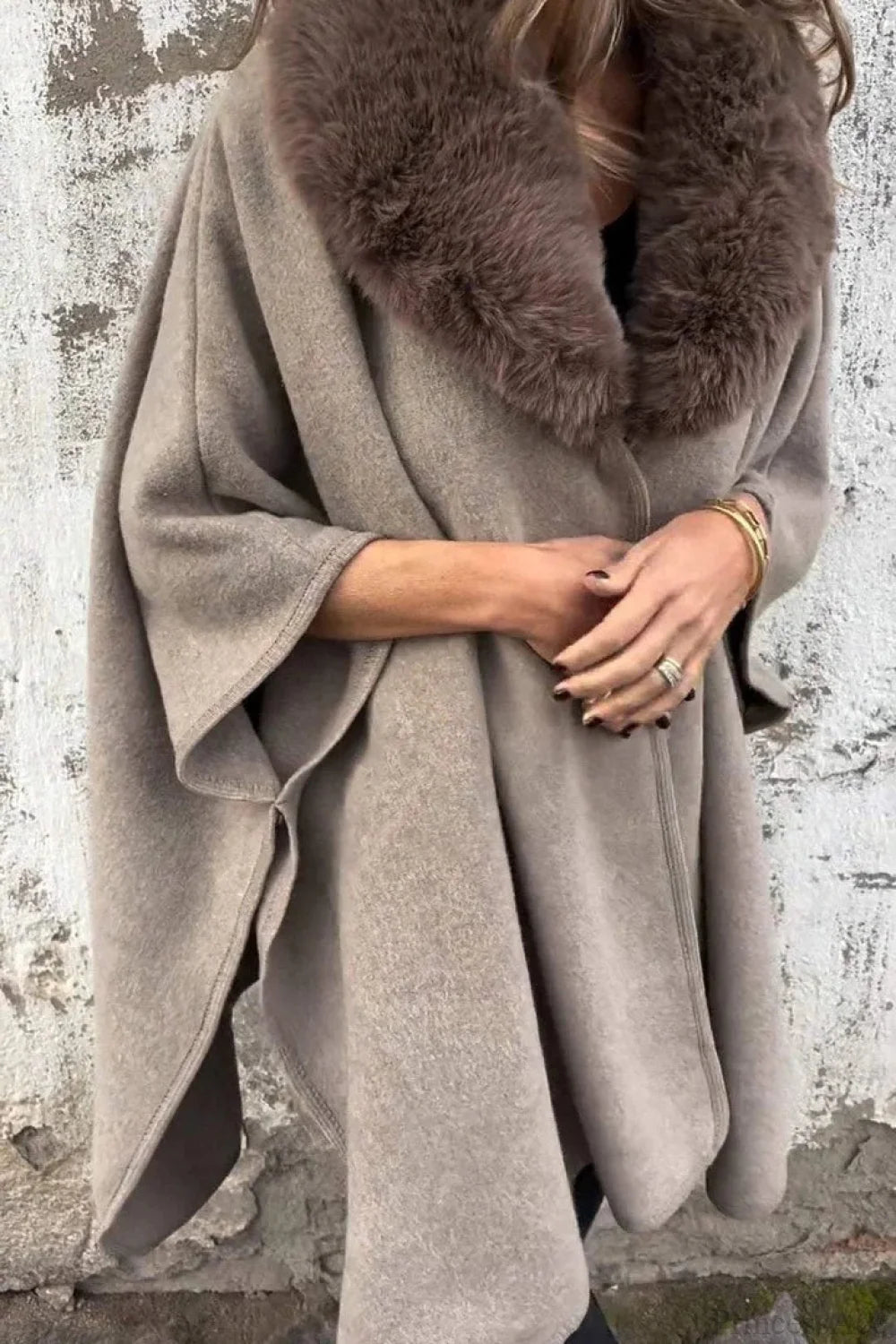 Relaxed Long Sleeve Wide Lapel Fur Collar Cape Overcoat