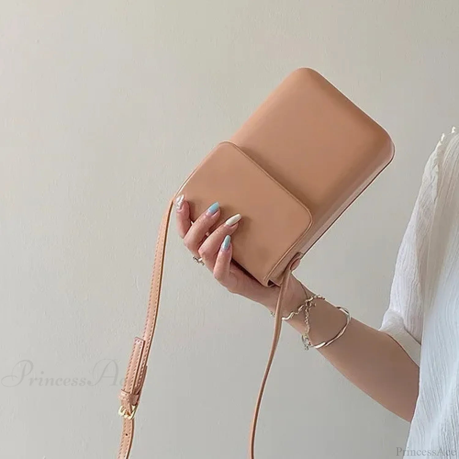 Retro Mini Crossbody Square Handbag Women’s Shoulder Bag Apricot 2 handbag-250126