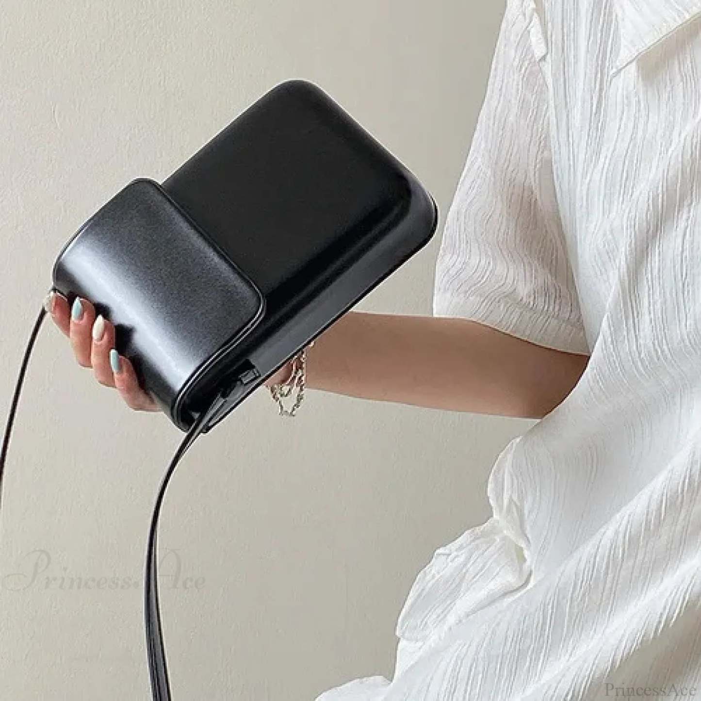 Retro Mini Crossbody Square Handbag Women’s Shoulder Bag Black 2 handbag-250126