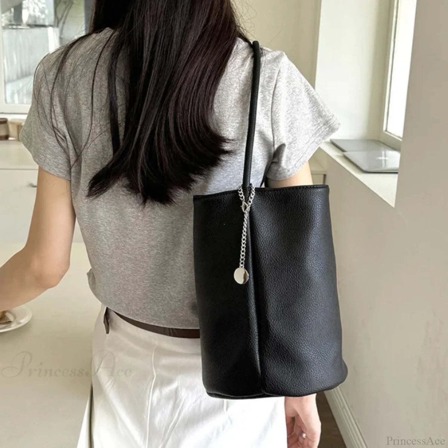 Retro Soft Leather Bucket Shoulder Bag shoulder-250126
