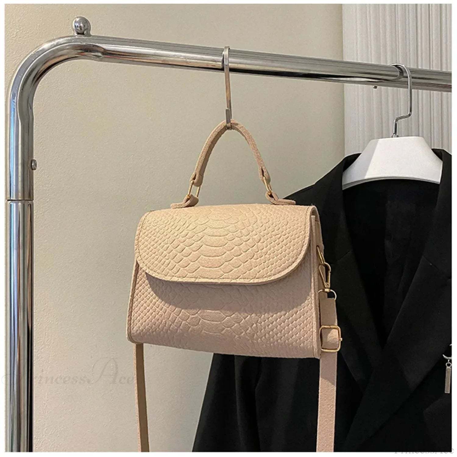 Retro Luxury Square Designer Crossbody crossbody-250126