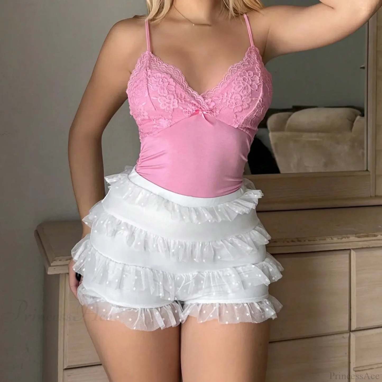 Ruffle Frilly Lace High-Waist Short short-250223