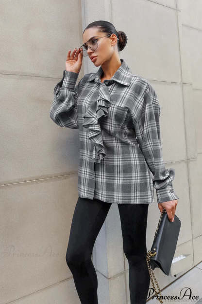 Ruffled Collared Loose Blouse