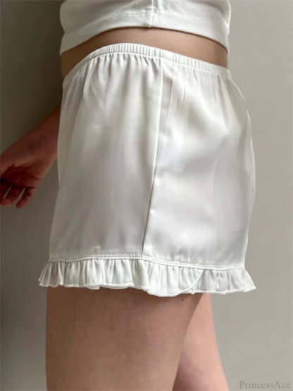 Ruffled Elastic Low Waist Short short-250223