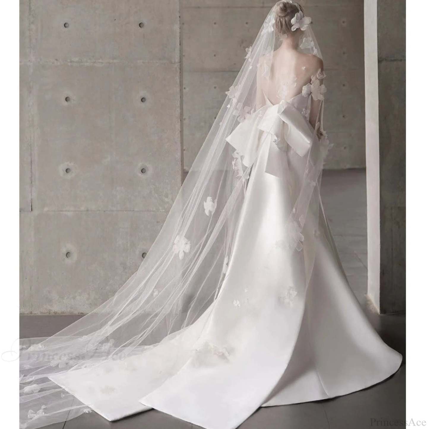 Satin Strapless Bowknot Wedding Dress weddingdress-250223