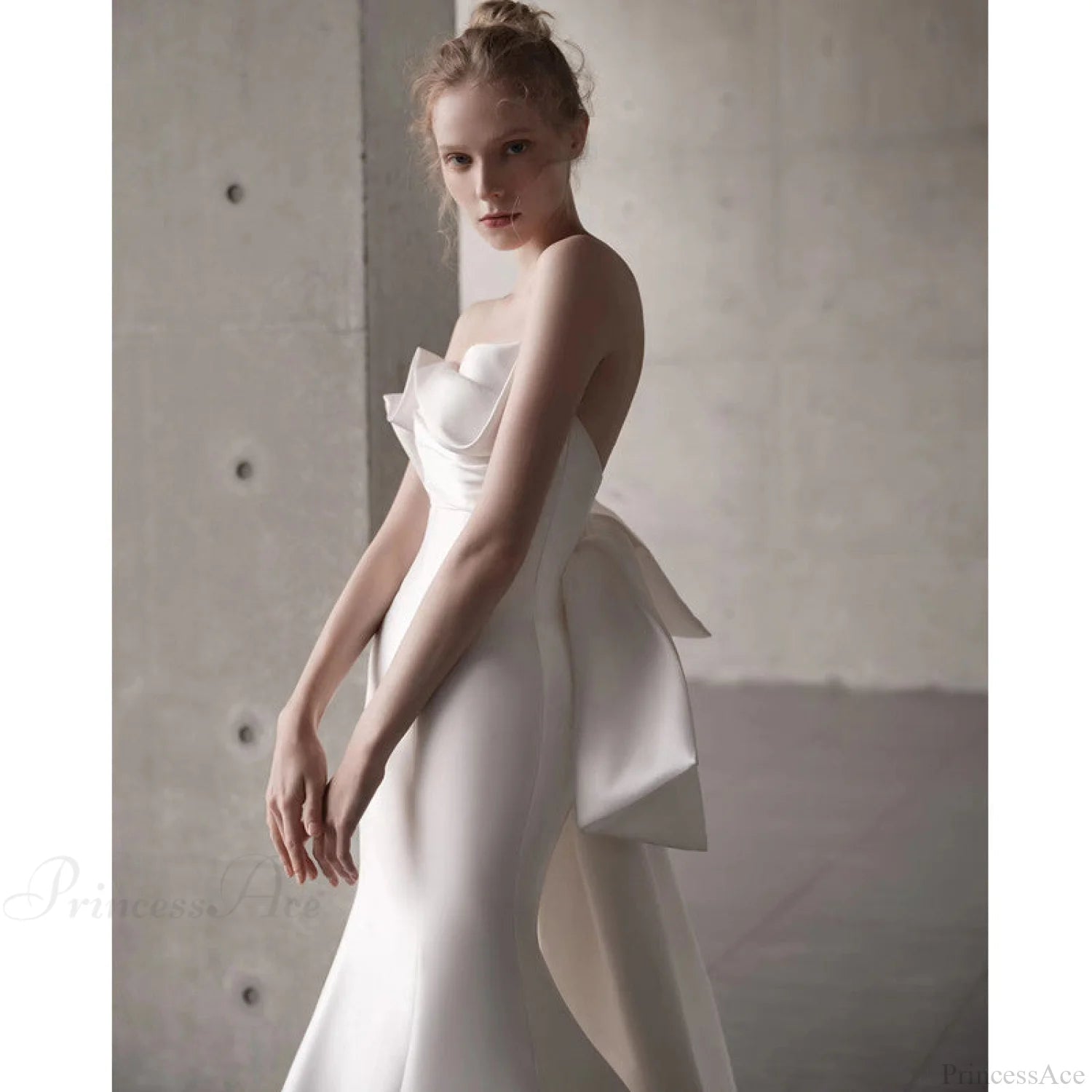 Satin Strapless Bowknot Wedding Dress weddingdress-250223