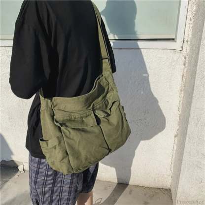 School Messenger Large Capacity Canvas Crossbody Green crossbody-250126