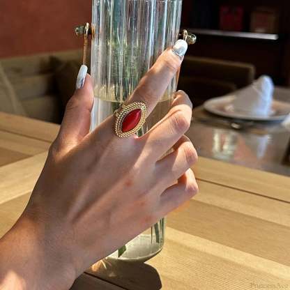 Sea Breeze Coiled Medieval Band