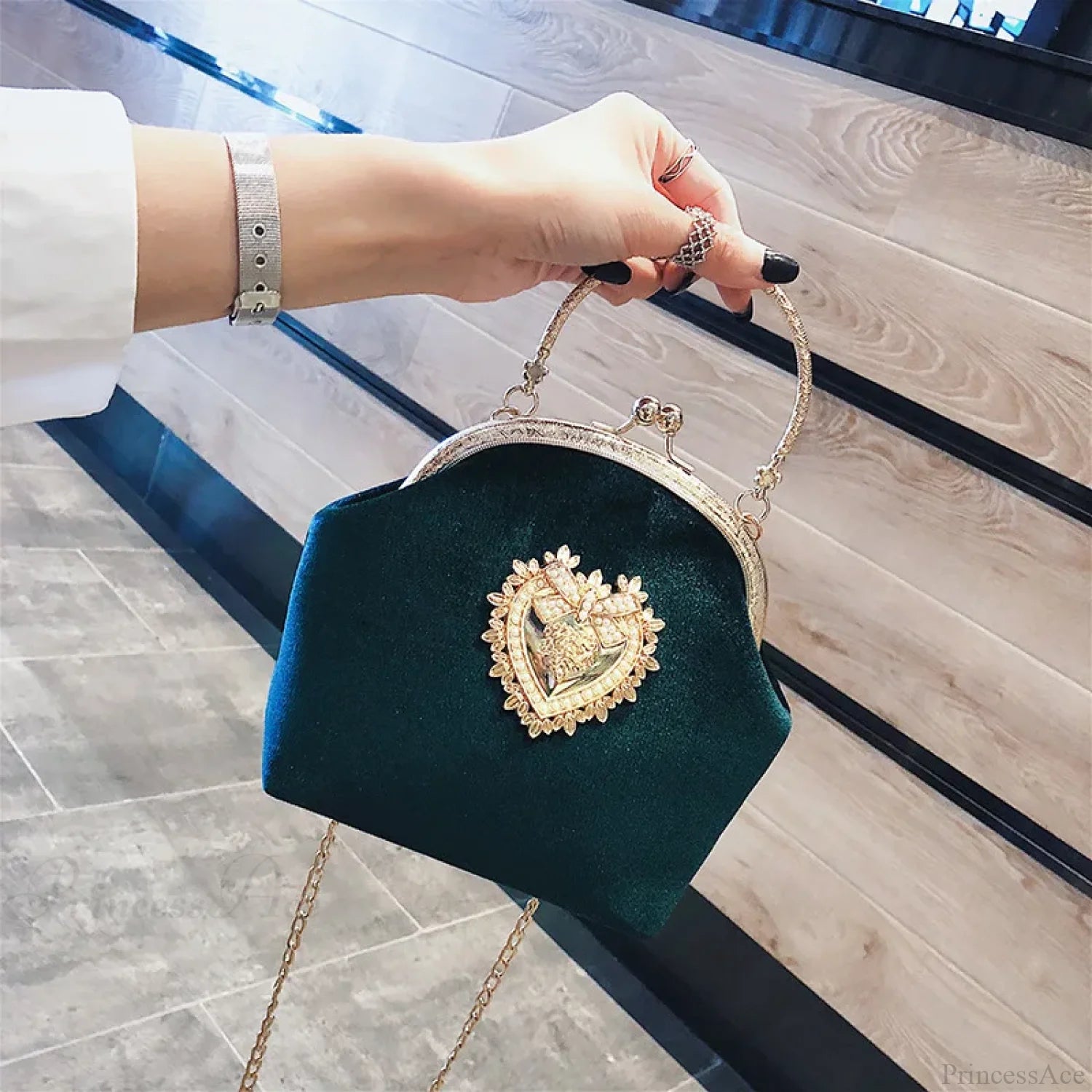 Shiny Heart Shape Evening Clutch Chain Shoulder Bag clutchbag-250126