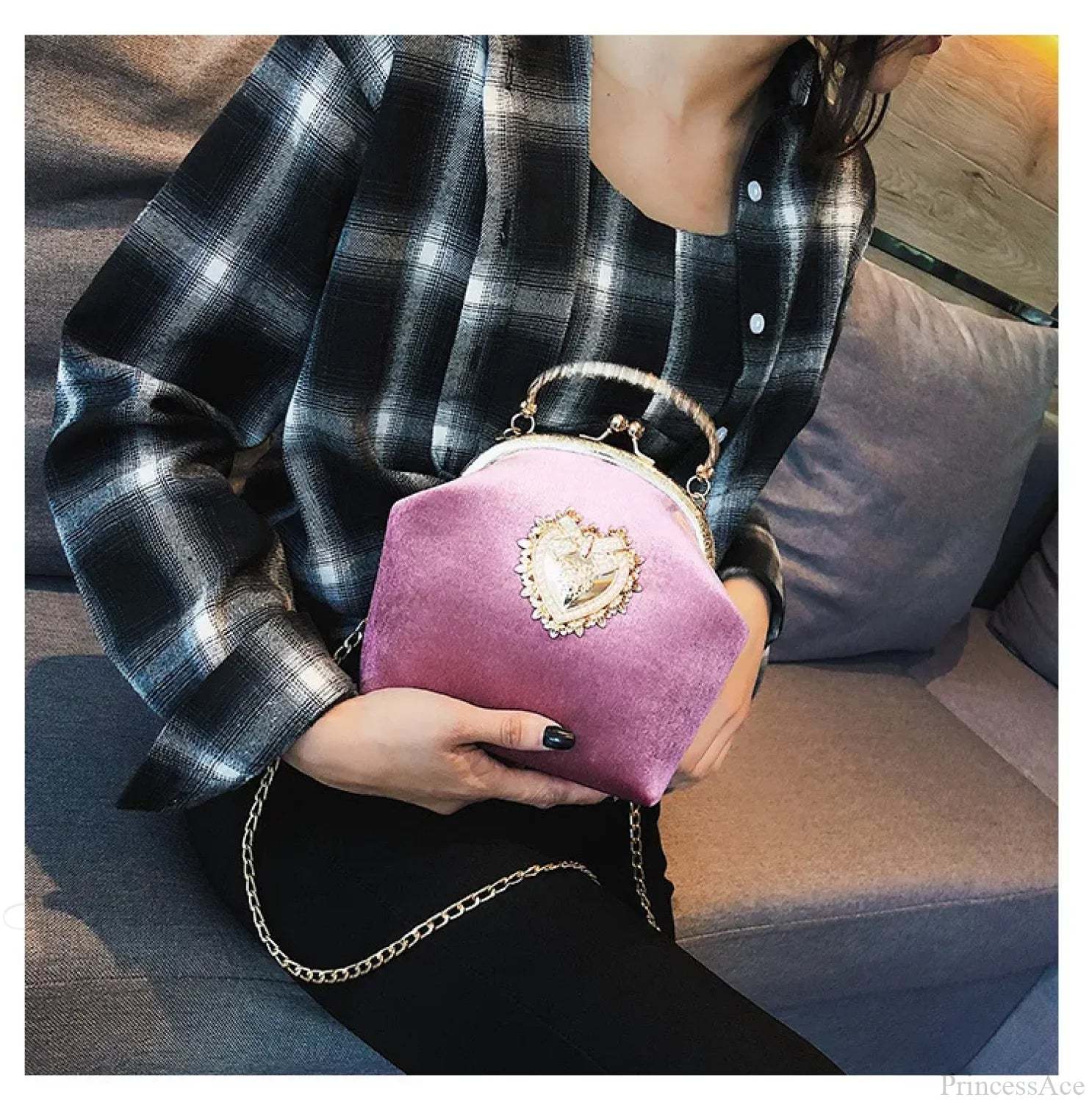 Shiny Heart Shape Evening Clutch Chain Shoulder Bag Pink clutchbag-250126