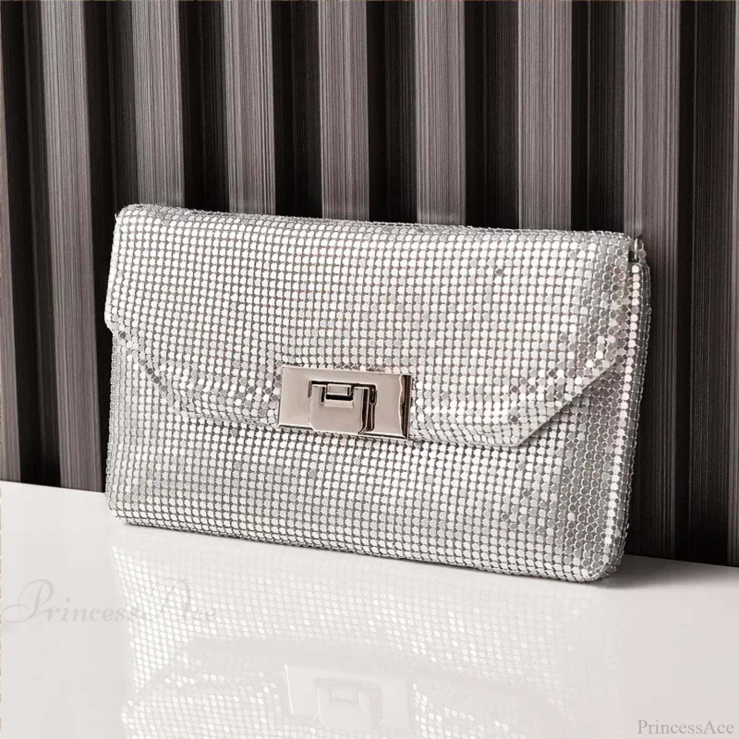 Shiny Sequins Evening Clutch Wristlet 22cm / Silver wristlet-250126