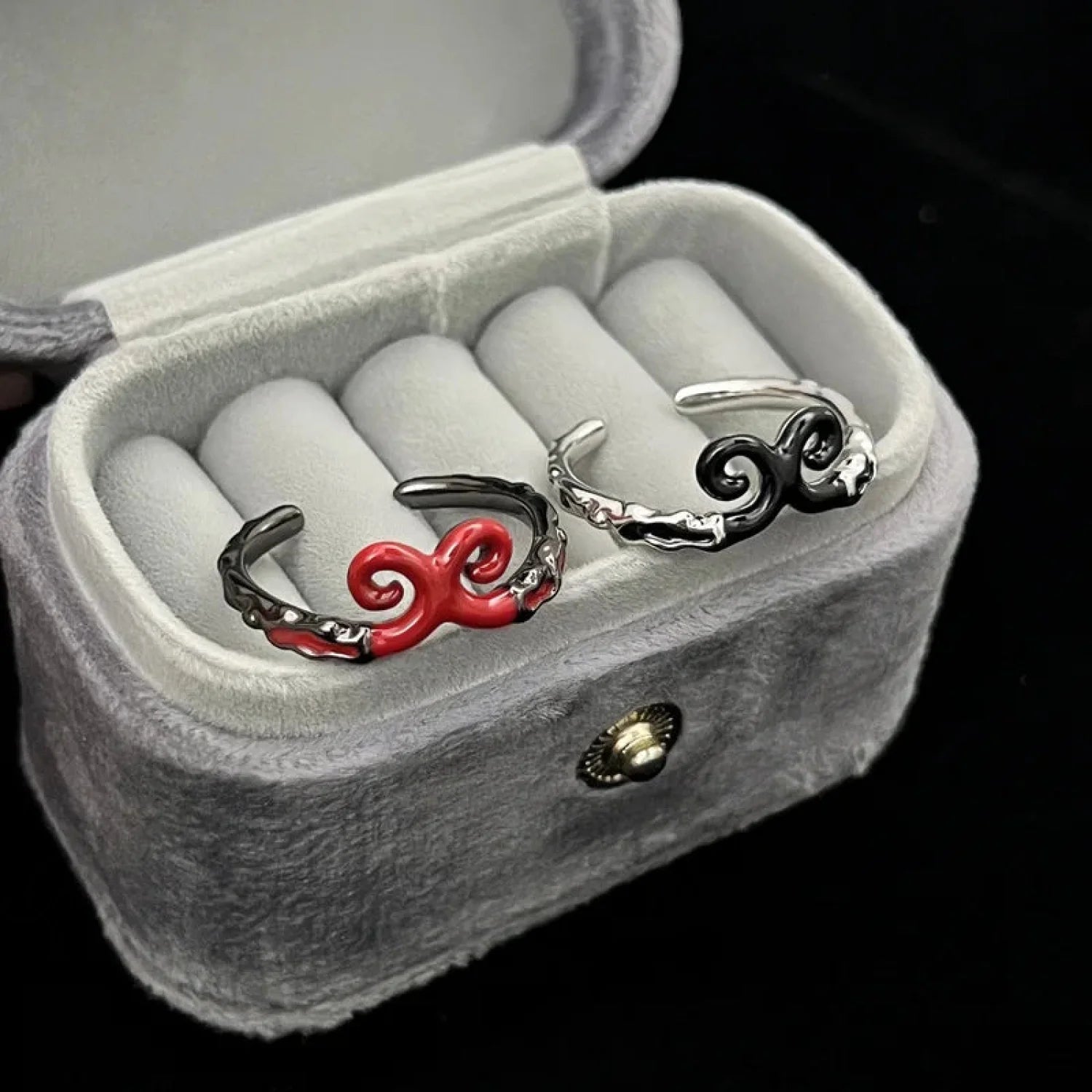 Simple Gothic Inebriated Spirit Ring