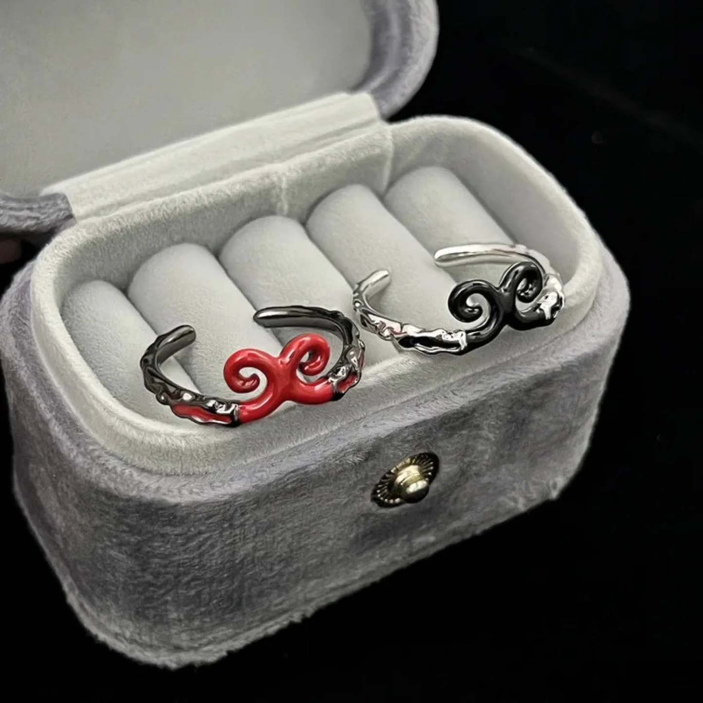 Simple Gothic Inebriated Spirit Ring