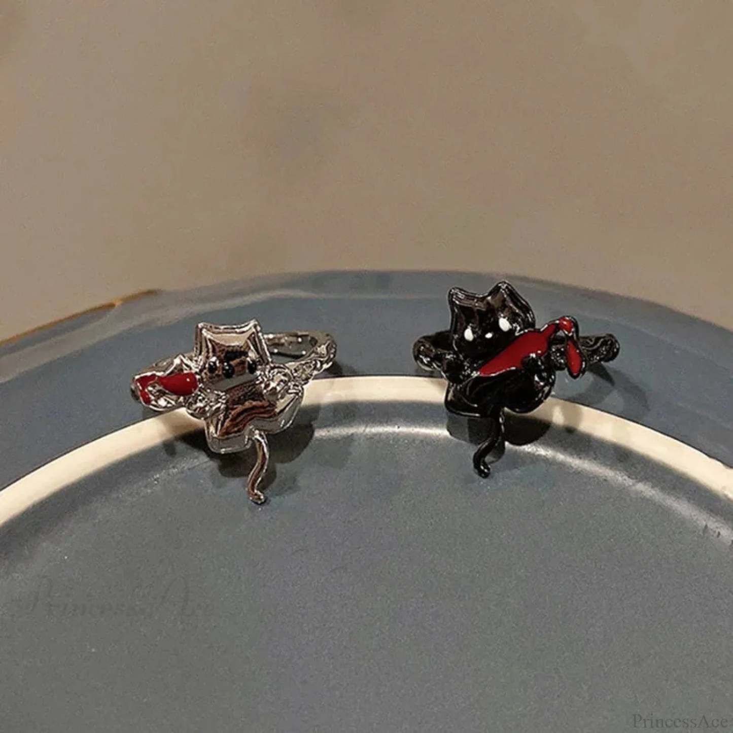 Simple Gothic Inebriated Spirit Ring