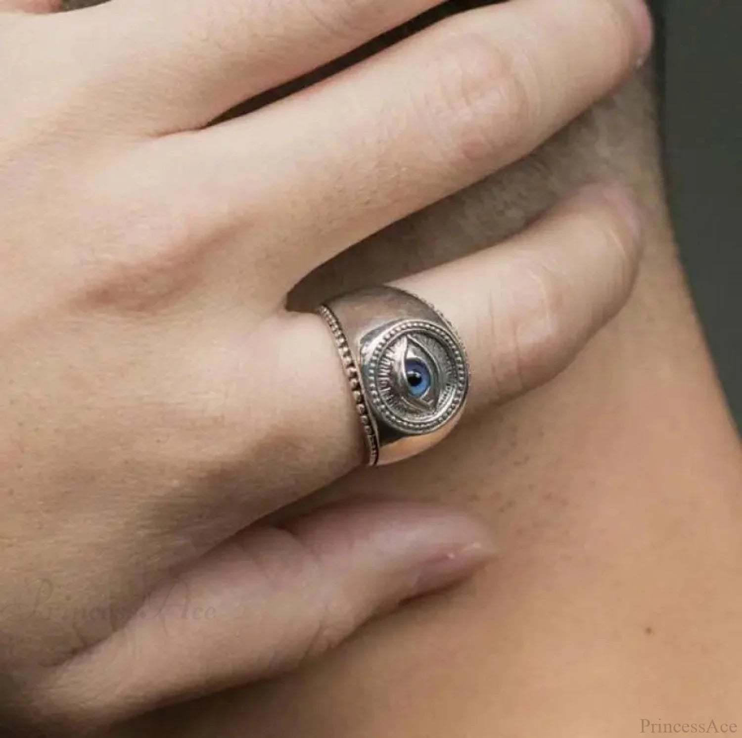 Sinister Eye Style Gothic Pointer Ring