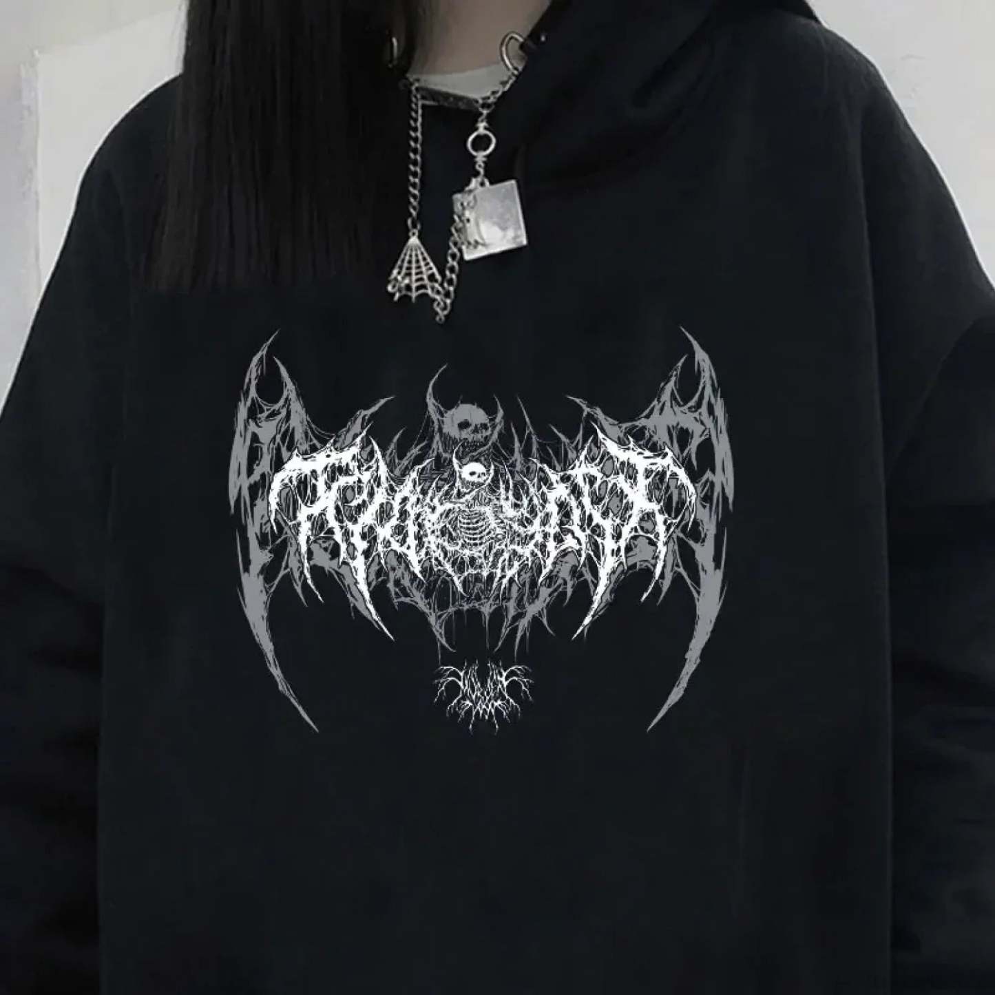 Skull Graphic Long Sleeve Hoodie