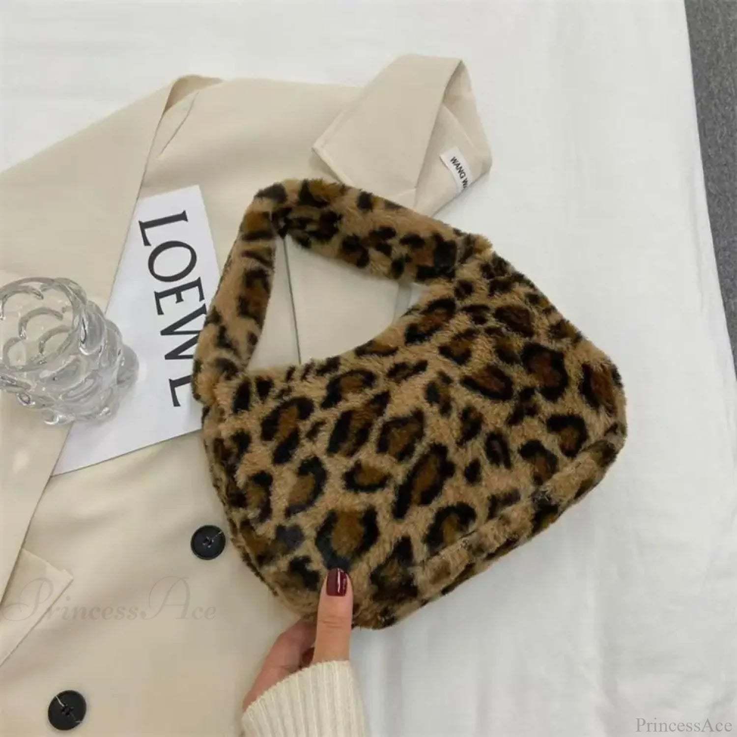 Soft Plush Leopard Pattern Shoulder Tote Handbag Leopard handbag-250126