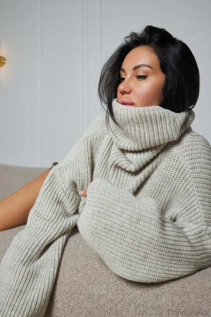 Solid Color Simple Turtleneck Pullover Mid length Knit Sweater