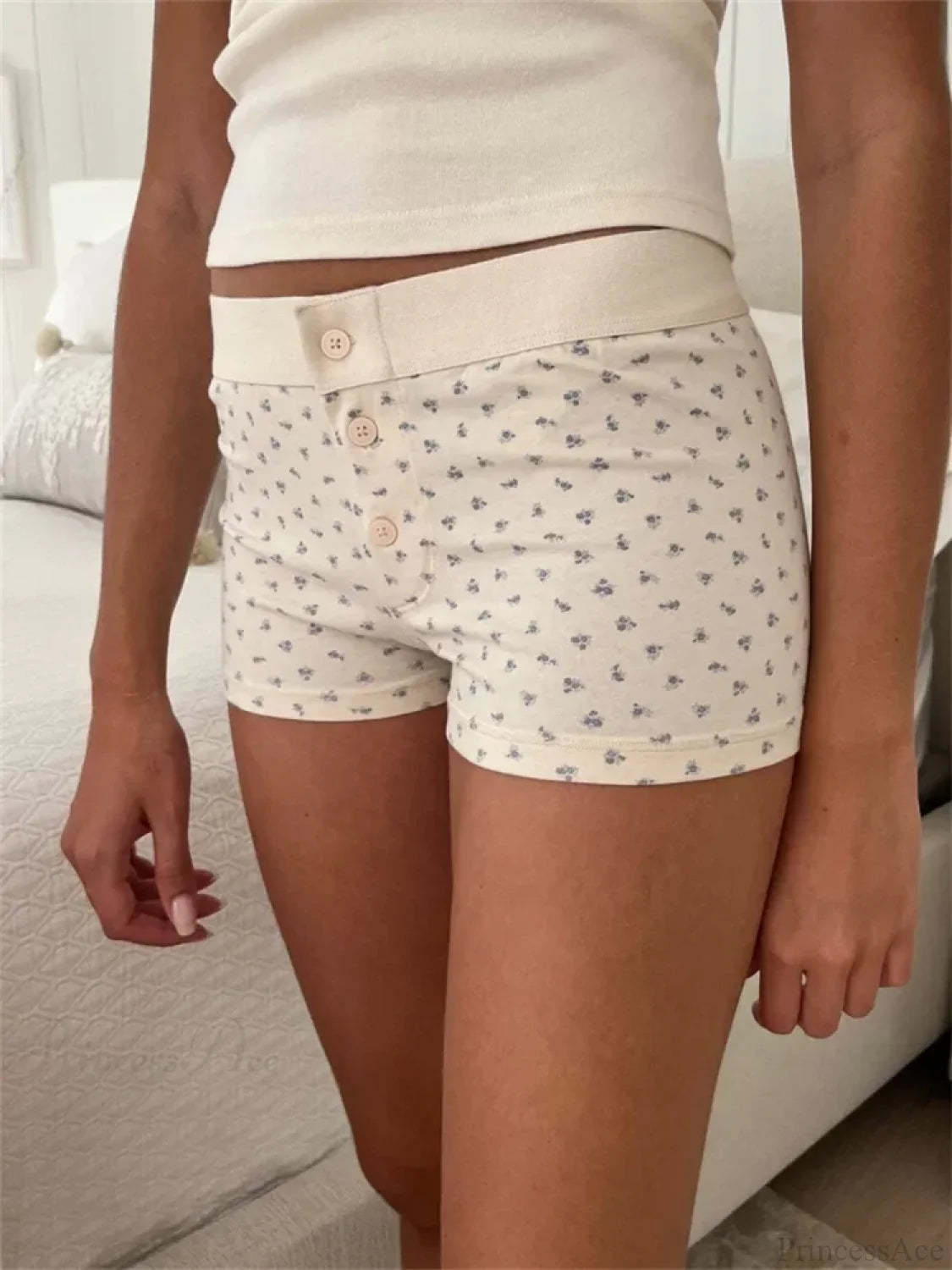 Solid Heart Print Elastic Short white1 / S short-250223