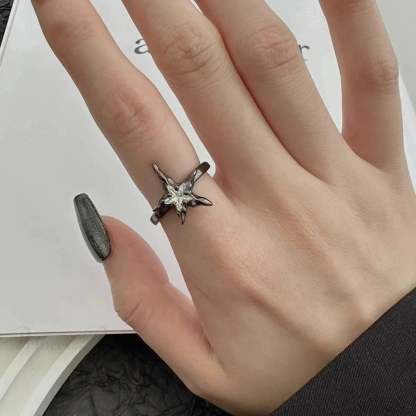 Stellar Shaped Gothic Zircon Band sliver01