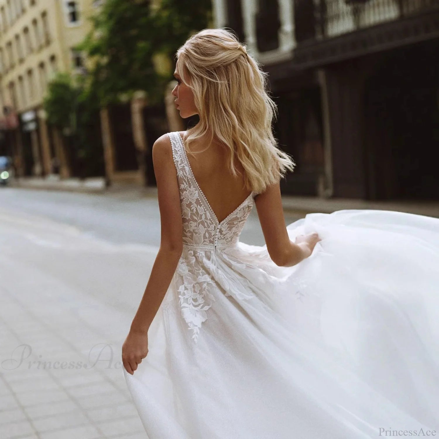 Strapless Bowknot Satin Wedding Dress White / 2 weddingdress-250223