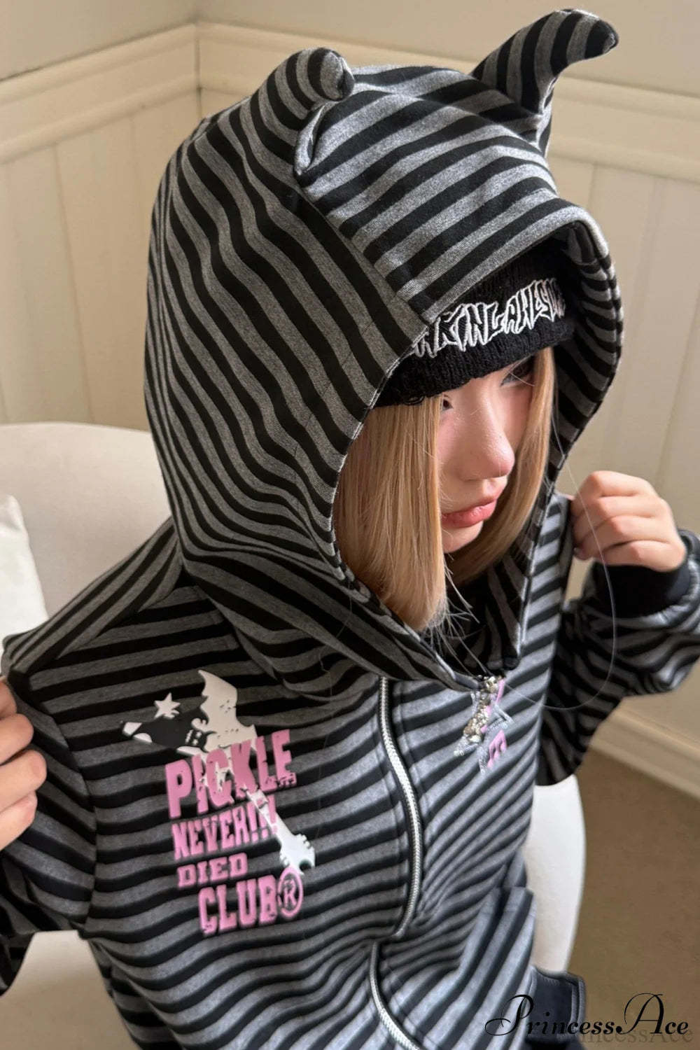 Striped Devil Horn Print Vintage Zip Hoodie